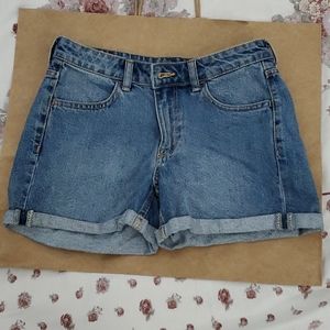 H&M Denim Shorts US size 4